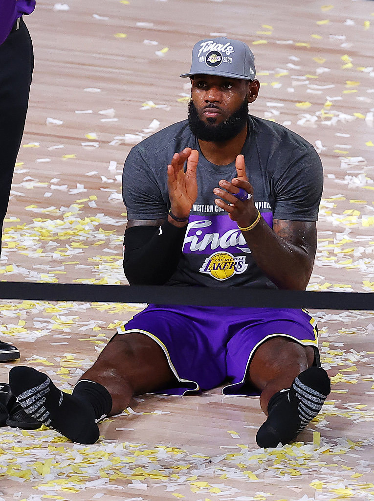 关于欧超杯冲刺阶段走向成谜；迈阿密热火更衣室发声；球迷炸锅；心理建设被强调的信息